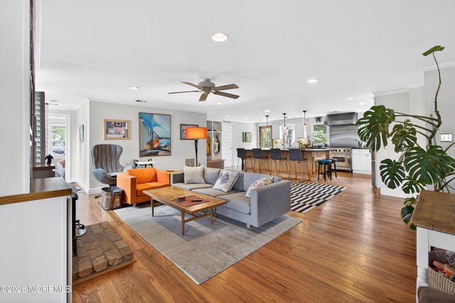 20 Bayonne Avenue, Monmouth Beach, NJ 07750