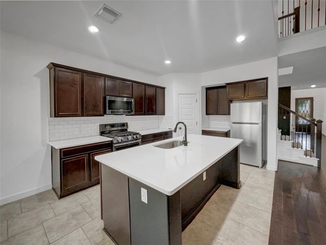 7104 Brick Slope PATH, Austin, TX 78744