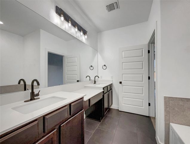 7104 Brick Slope PATH, Austin, TX 78744
