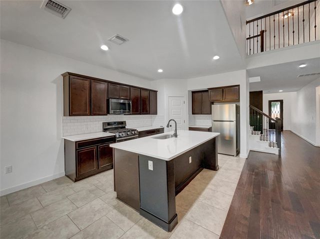 7104 Brick Slope PATH, Austin, TX 78744