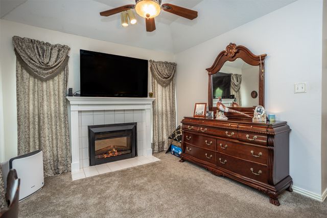 8059 E US Highway 82, Gainesville, TX 76240