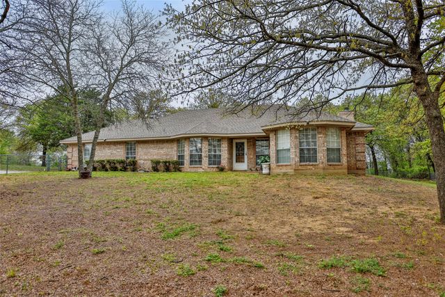 8059 E US Highway 82, Gainesville, TX 76240