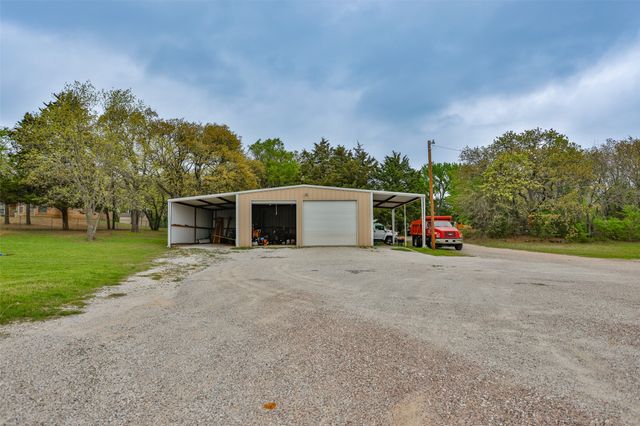 8059 E US Highway 82, Gainesville, TX 76240