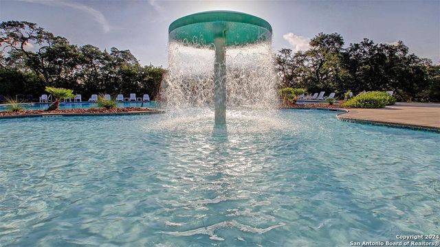 28330 Seppenfield, San Antonio, TX 78260