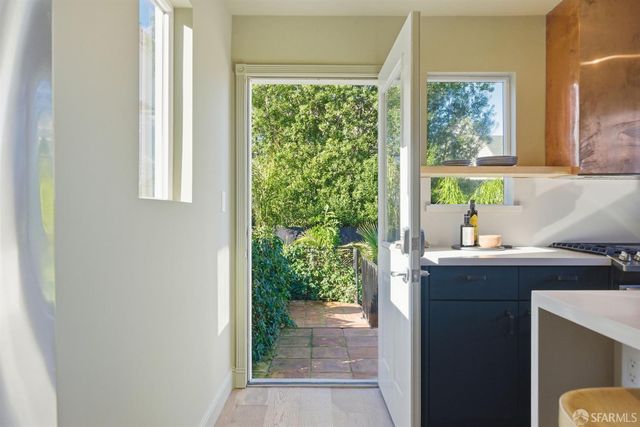 3316 Folsom Street, San Francisco, CA 94110