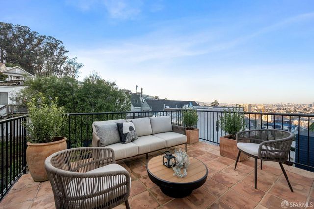 3316 Folsom Street, San Francisco, CA 94110