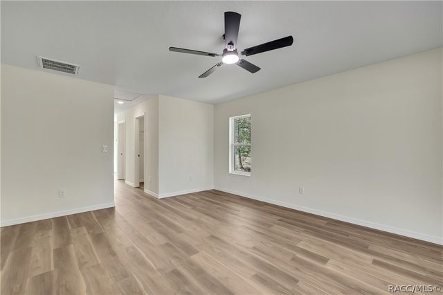 11983 W Appletree Place, Crystal River, FL 34428