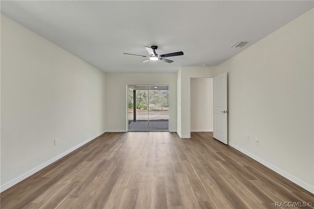 11983 W Appletree Place, Crystal River, FL 34428