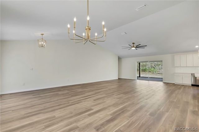 11983 W Appletree Place, Crystal River, FL 34428