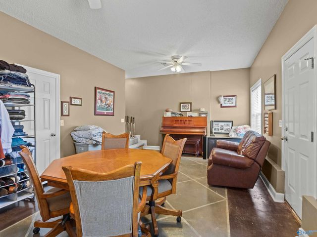 50 Pendleton Drive, Guntersville, AL 35976