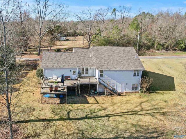 50 Pendleton Drive, Guntersville, AL 35976