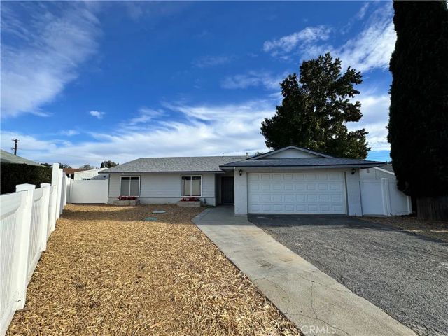 40471 Rome Beauty, Cherry Valley, CA 92223