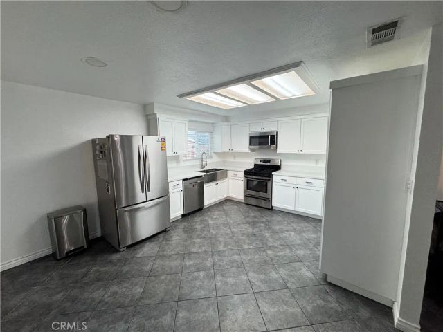 40471 Rome Beauty, Cherry Valley, CA 92223