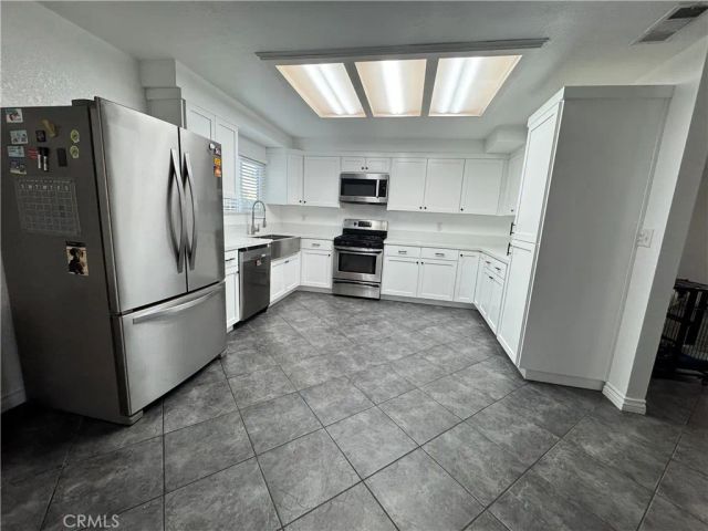 40471 Rome Beauty, Cherry Valley, CA 92223