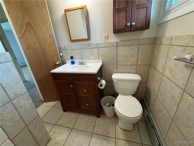 27 Woodlee Lane, Grand Island, NY 14072