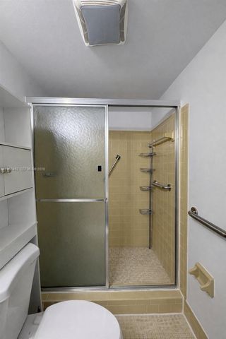 7955 NW 5th Ct 103, Margate, FL 33063