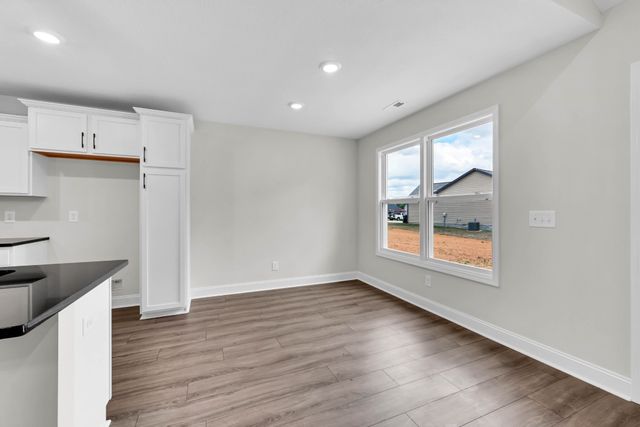 361 Galway Dr, Clarksville, TN 37042