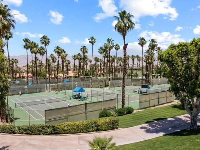 38101 Crocus Lane, Palm Desert, CA 92211