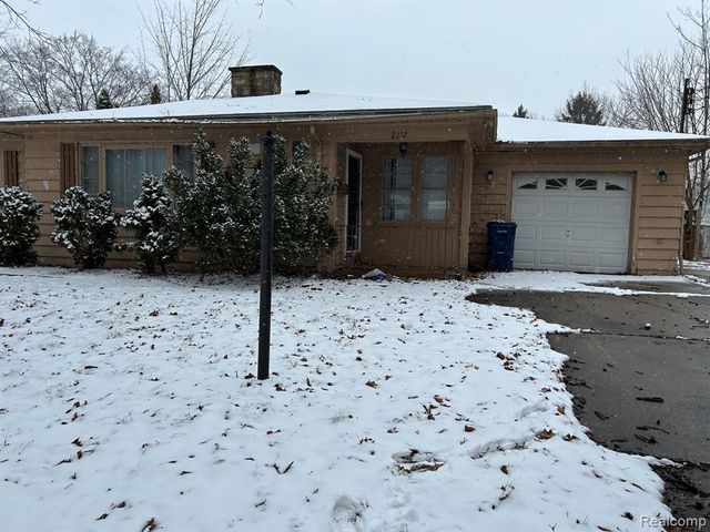 2112 Winona Street, Flint, MI 48504