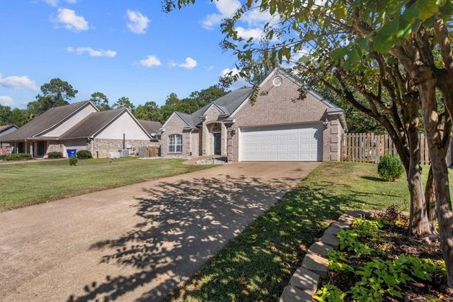 365 Copperfield Loop, Lufkin, TX 75904