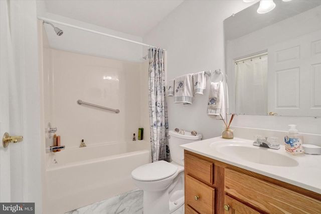 233 EQUINE CV, Red Lion, PA 17356