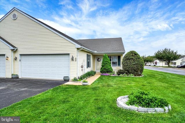 233 EQUINE CV, Red Lion, PA 17356