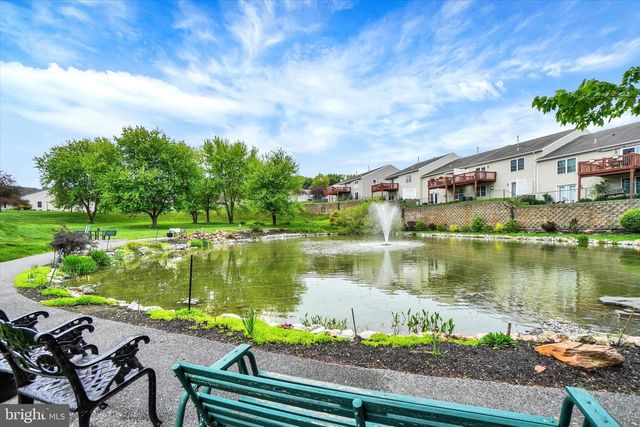 233 EQUINE CV, Red Lion, PA 17356
