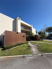 8035 SW 107th Ave 203, Miami, FL 33173