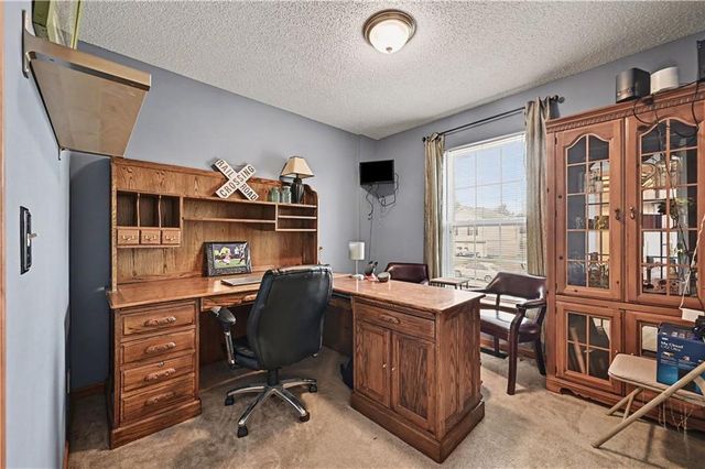 18713 Primrose Street, Smithville, MO 64089
