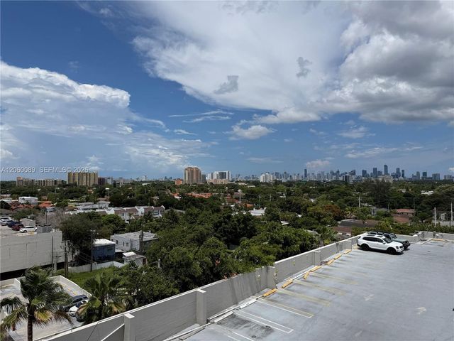 2665 SW 37th Avenue 813, Miami, FL 33133
