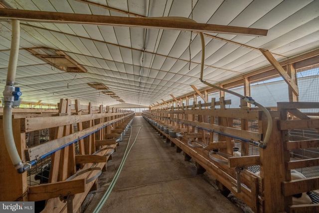 103 POND LN, Middleburg, PA 17842