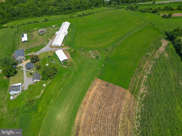 103 POND LN, Middleburg, PA 17842