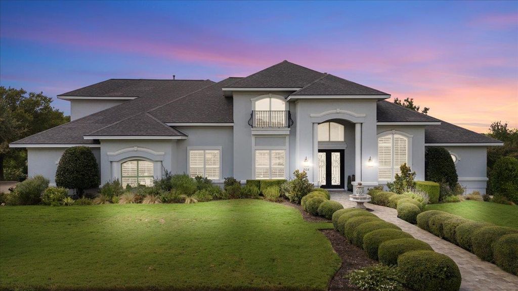 205 Overlook CT, Georgetown, TX 78628