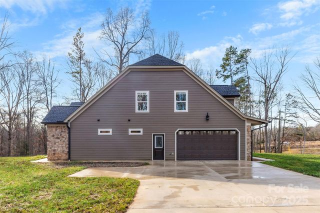 516 Lands End Trail, Belmont, NC 28012
