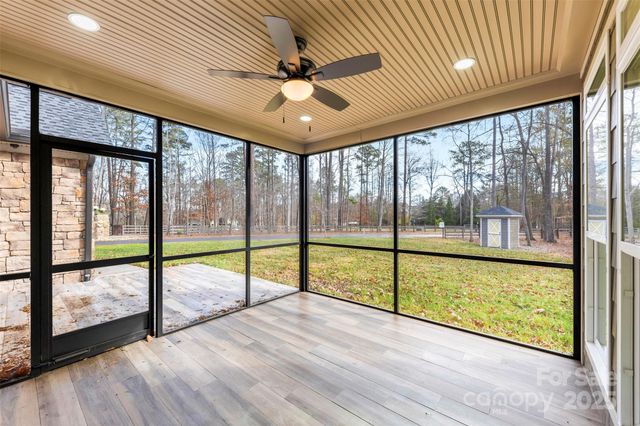 516 Lands End Trail, Belmont, NC 28012