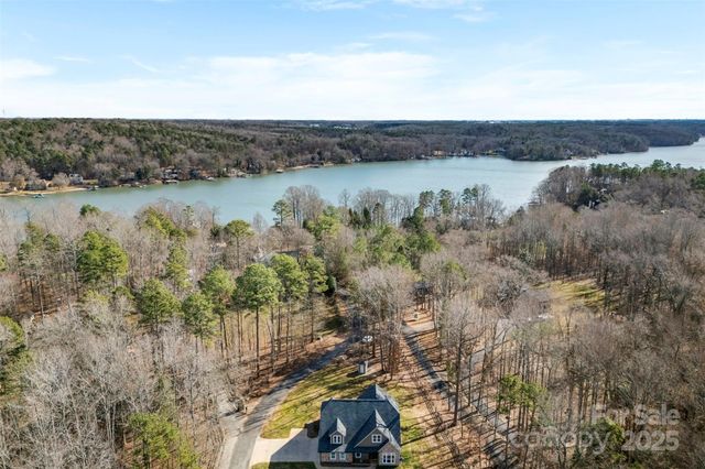 516 Lands End Trail, Belmont, NC 28012