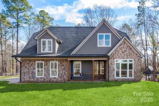 516 Lands End Trail, Belmont, NC 28012
