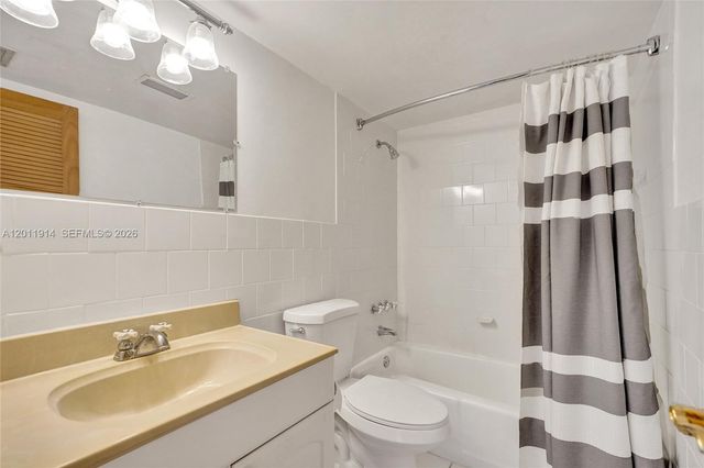 8335 SW 72nd Ave 205D, Miami, FL 33143