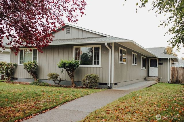 2661 Maple Street, Longview, WA 98632