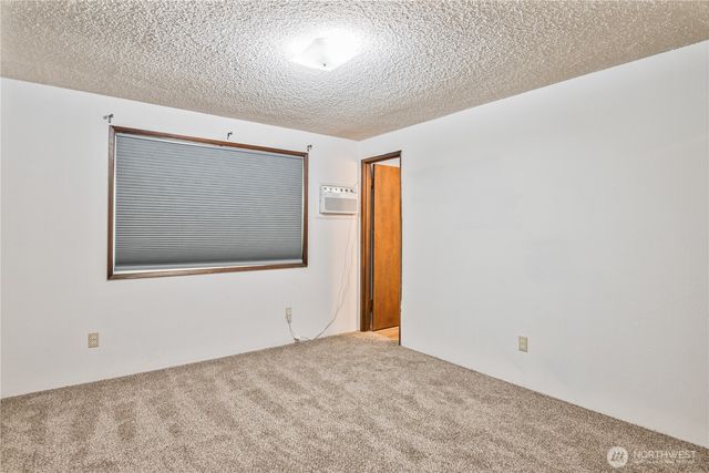 2661 Maple Street, Longview, WA 98632