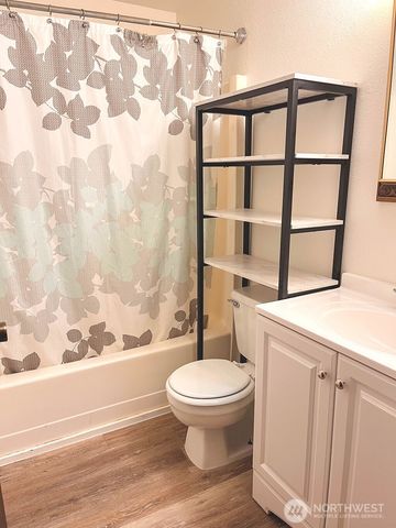 2661 Maple Street, Longview, WA 98632