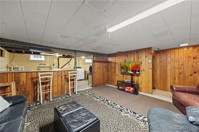 29 Rainbow Terrace, Orchard Park, NY 14127