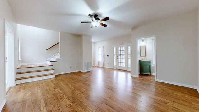 549 Ridgecrest Dr, Mcminnville, TN 37110