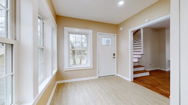 549 Ridgecrest Dr, Mcminnville, TN 37110