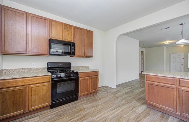 10335 Solitude Way, Houston, TX 77044