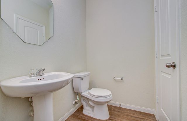 10335 Solitude Way, Houston, TX 77044