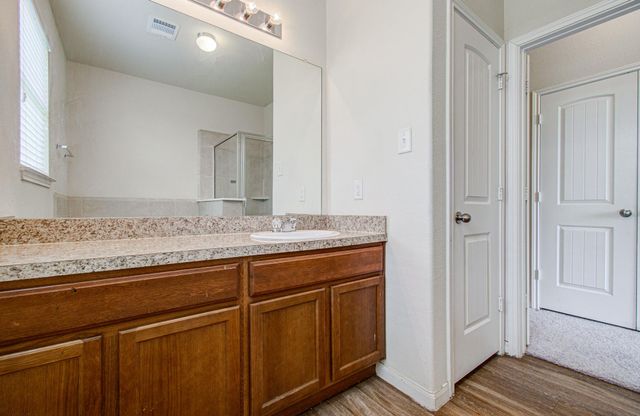 10335 Solitude Way, Houston, TX 77044