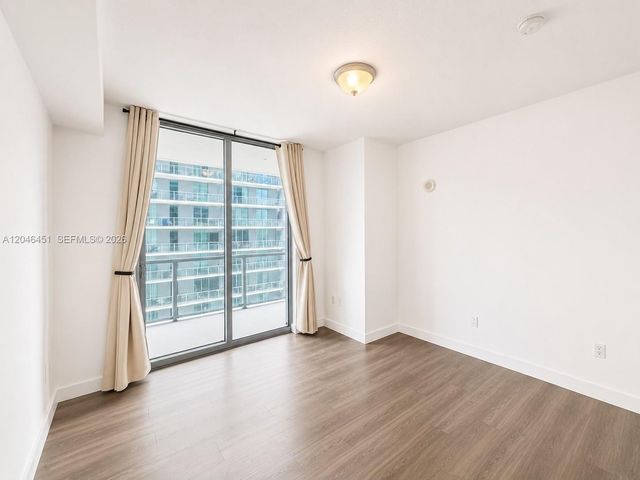 1111 SW 1st Ave 1716-N, Miami, FL 33130