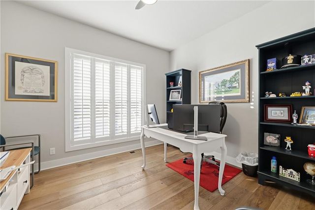 2617 SW Hook Farm Lane, Lee's Summit, MO 64082