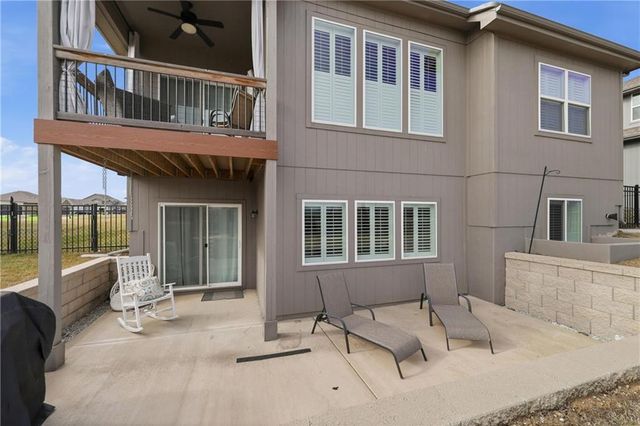 2617 SW Hook Farm Lane, Lee's Summit, MO 64082